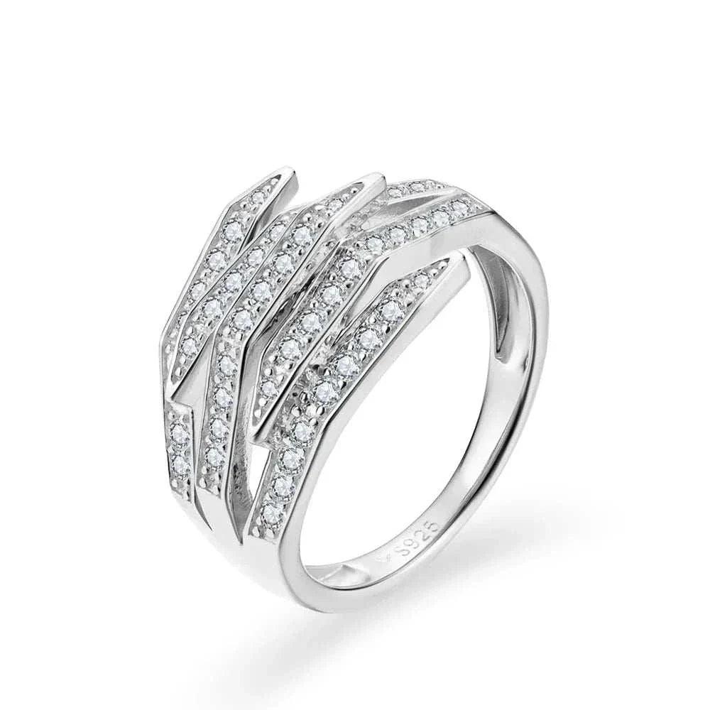 Luxury moissanite engagement ring in S925 silver with sparkling design.
