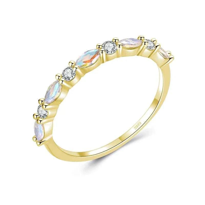 These elegant Moonstone Stackable Rings are perfect for adding a touch of sophistication to any outfit. With a stunning moonstone centerpiece and a delicate stackabl