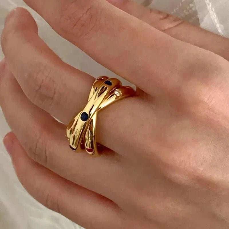 Elegant Trinity Layered Rings