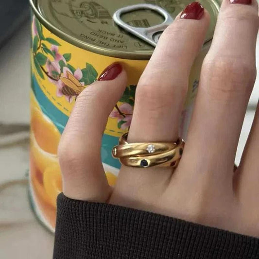 Elegant Trinity Layered Rings