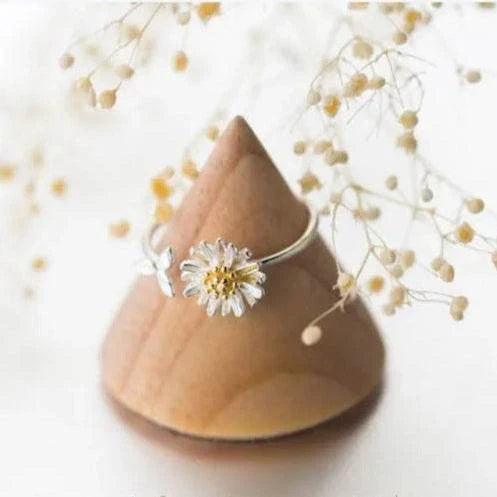 Dainty Uniquely Designed Adjustable Rings