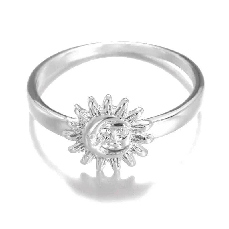 Experience timeless elegance with our Trend Vintage Lotus Rings. Crafted from durable stainless steel, this ring features a stunning lotus design that symbolizes bea