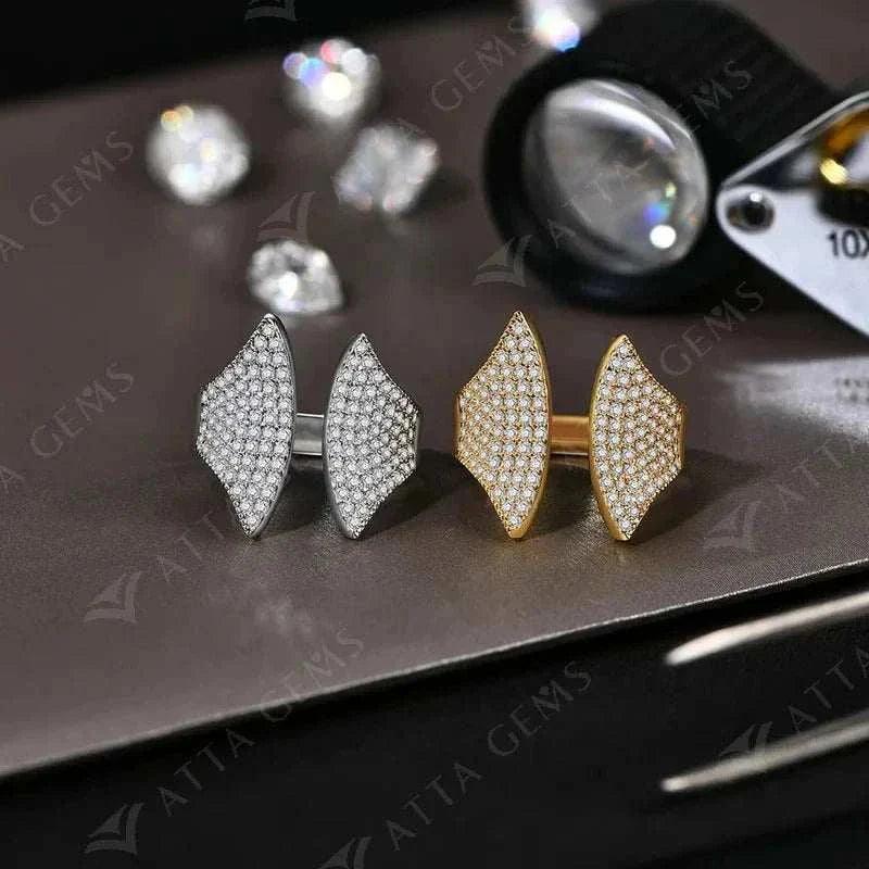 VVS1 Moissanite Adjustable Ring in 18k White Gold with sparkling gemstones.